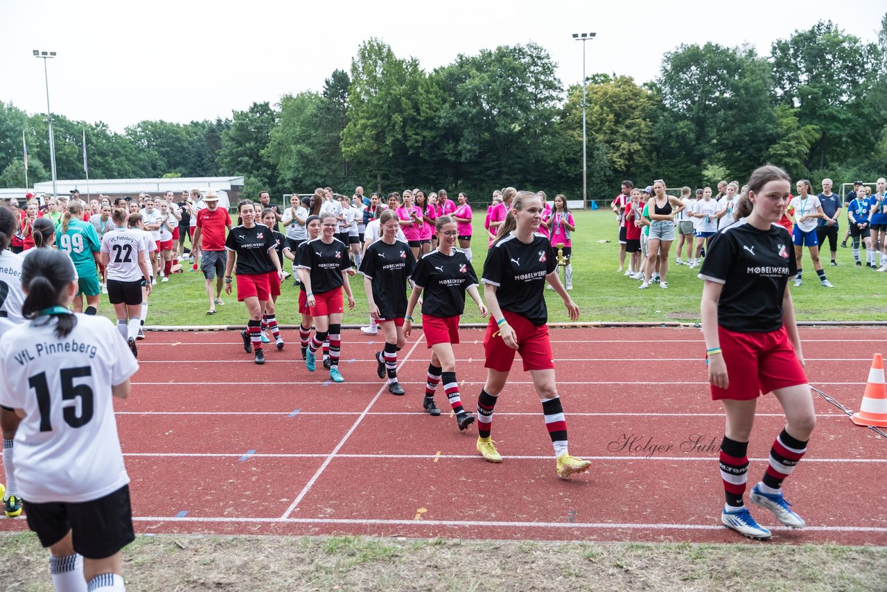 Bild 234 - Loewinnen Cup